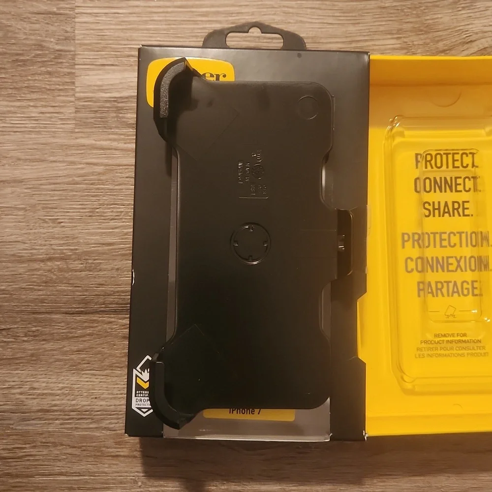 Otterbox Defender Belt Clip for iphone 8 and 7